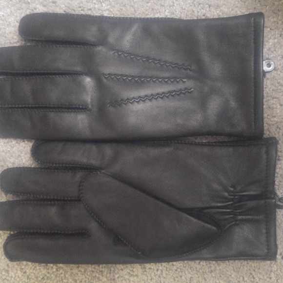 FONES GLOVES FROM NORDSTROMS - REAL LEATHER NWT - Picture 3 of 4